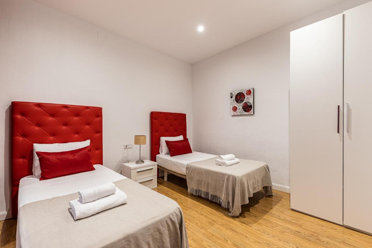 Waou Apartamentos En Sol Confort 8 マドリード エクステリア 写真