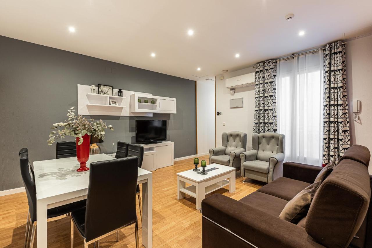 Waou Apartamentos En Sol Confort 8 マドリード エクステリア 写真
